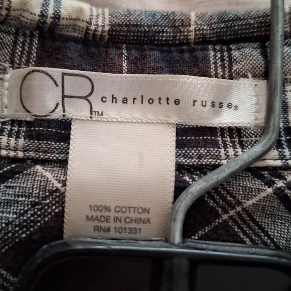 Charlotte Russe Plaid, Buttoned Top, ¾ Sleeve - Picture 9 of 10